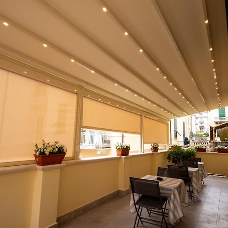 Affittacamere E Appartamenti - Rent Rooms And Apartments Le Camere Nel Corso - Adults Only Ла-Спеція Екстер'єр фото