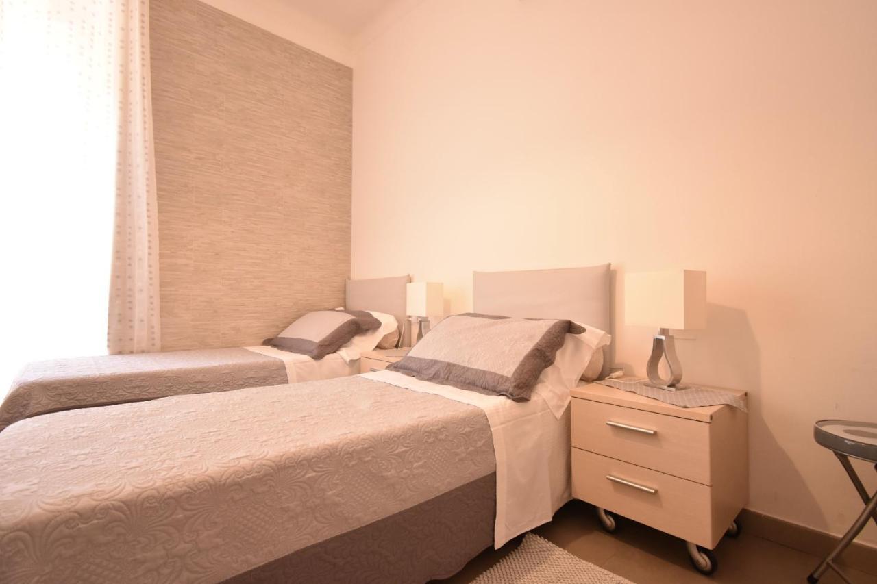 Affittacamere E Appartamenti - Rent Rooms And Apartments Le Camere Nel Corso - Adults Only Ла-Спеція Екстер'єр фото