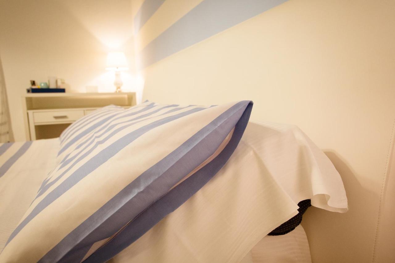 Affittacamere E Appartamenti - Rent Rooms And Apartments Le Camere Nel Corso - Adults Only Ла-Спеція Екстер'єр фото
