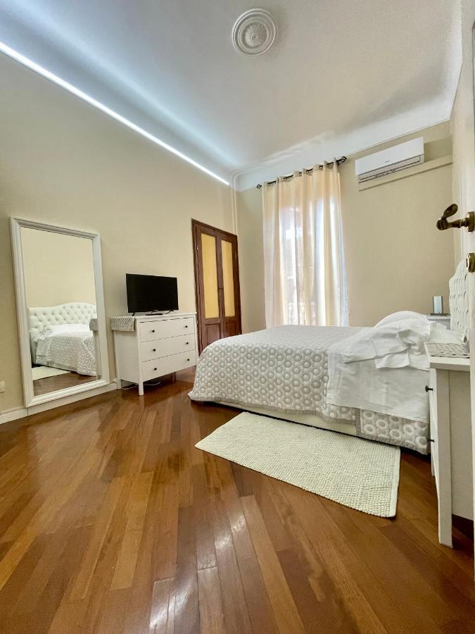 Affittacamere E Appartamenti - Rent Rooms And Apartments Le Camere Nel Corso - Adults Only Ла-Спеція Екстер'єр фото