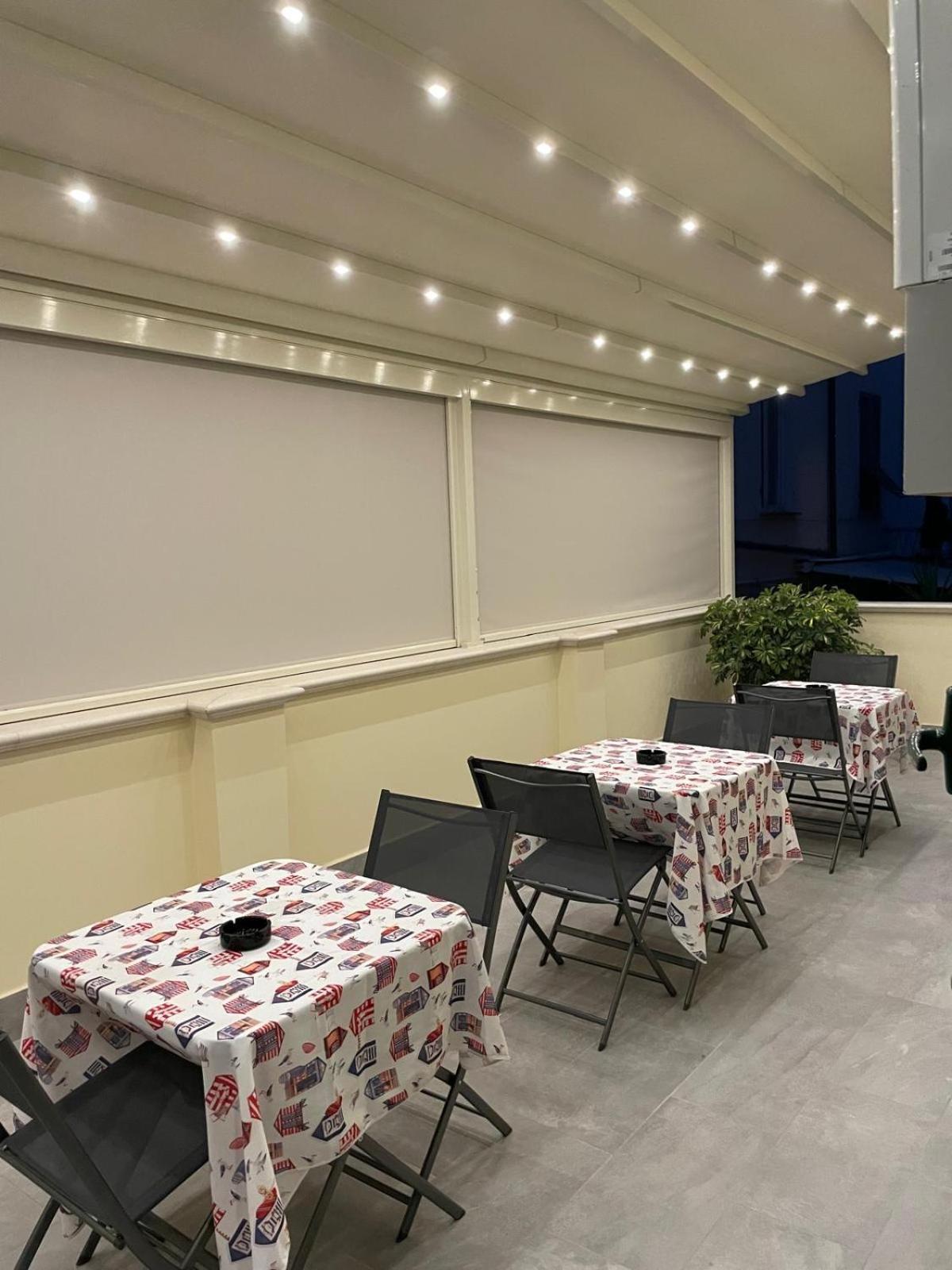Affittacamere E Appartamenti - Rent Rooms And Apartments Le Camere Nel Corso - Adults Only Ла-Спеція Екстер'єр фото